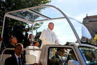 Pope visit Walker 051 lightenbu